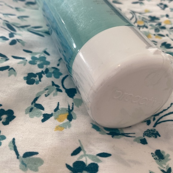 Proactiv Bundle UNUSED UNTESTED UNOPENED - Picture 5 of 9